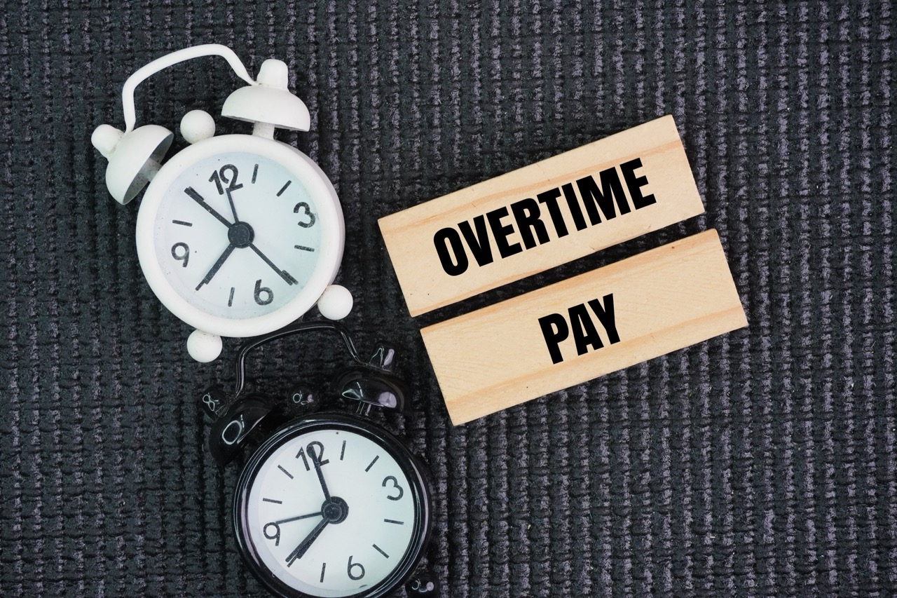 Florida Overtime Laws: Is Your "Salary" Just a Way to Avoid Paying You OT?